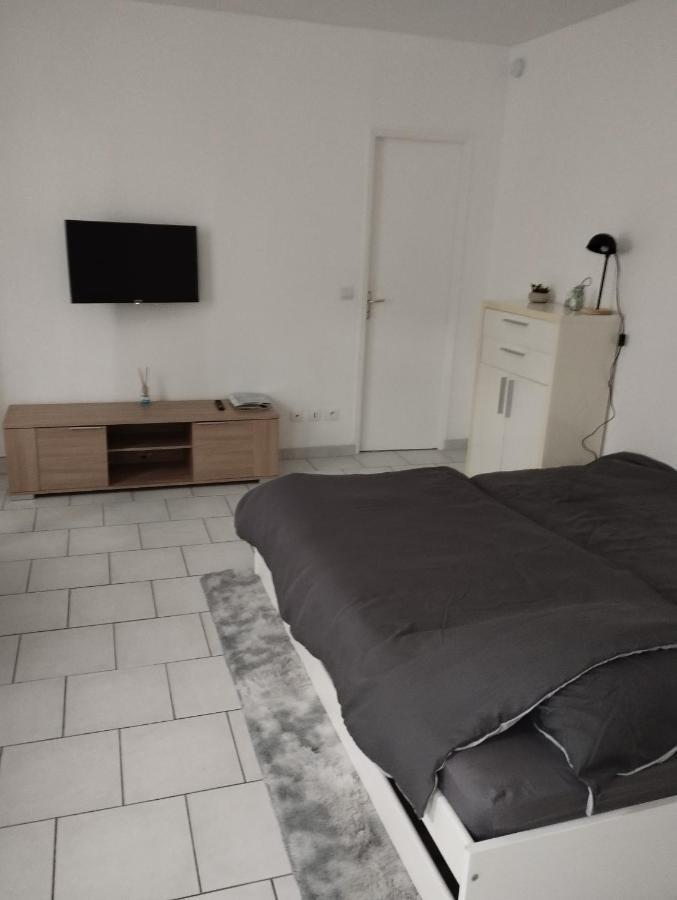 Charmant Studio Canape Lit Netflix Prime Video Dazn Wifi Le Havre Eksteriør billede